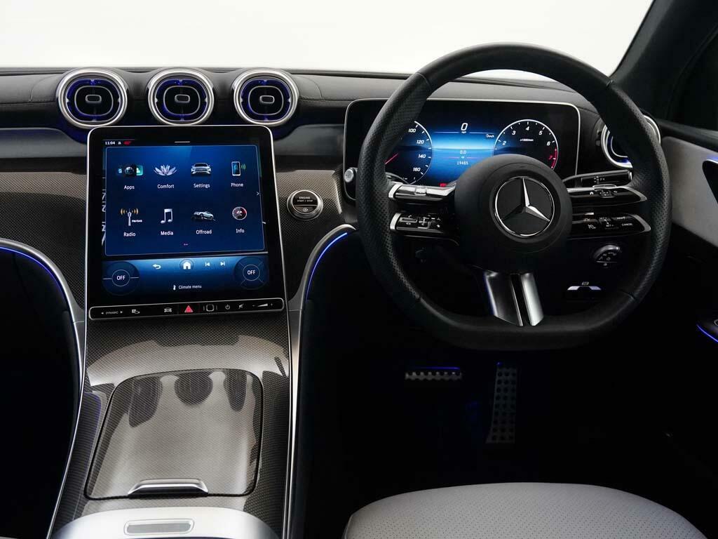 Mercedes-Benz GLC Class Glc 300 4Matic Amg Line Black #5
