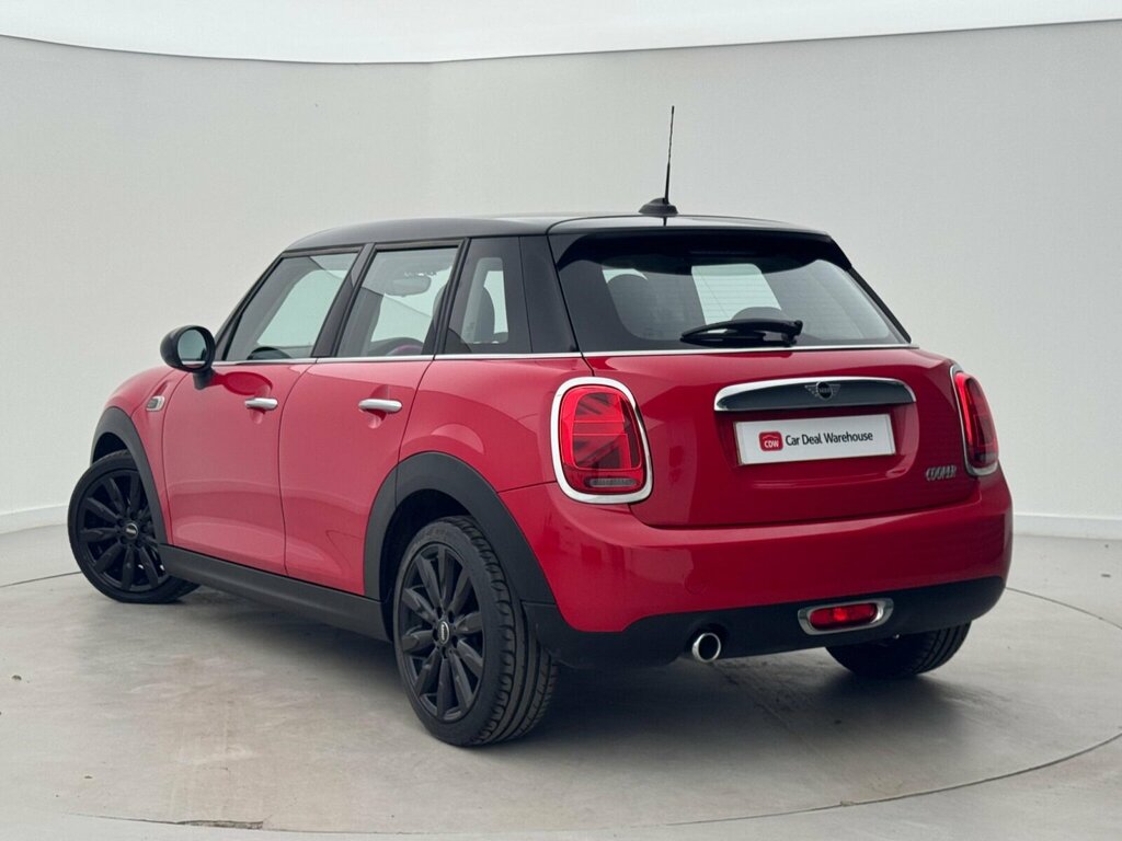 Mini Hatch 1.5 Cooper Exclusive Steptronic Euro 6 Ss Red #3