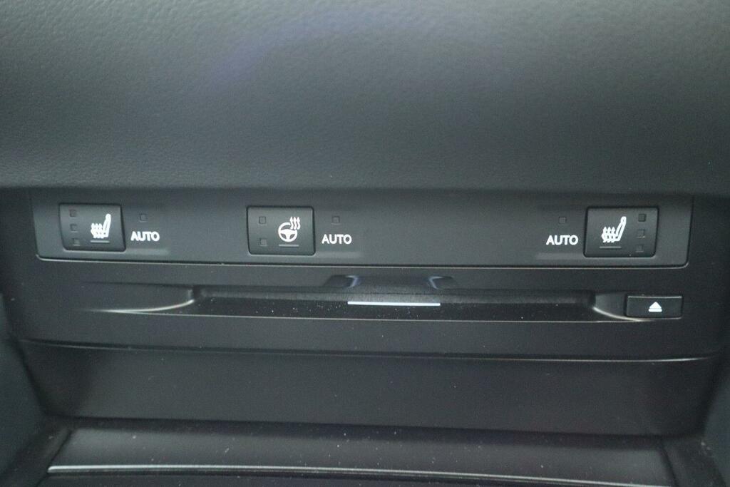 Lexus ES 300H 2.5 Cvt Red #31