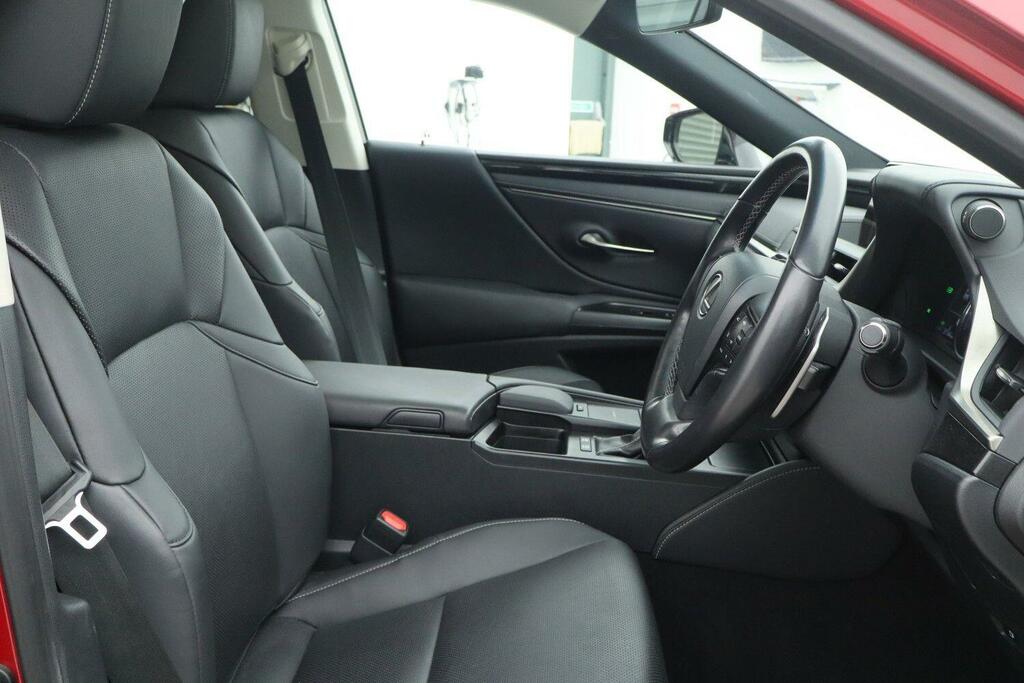 Lexus ES 300H 2.5 Cvt Red #17