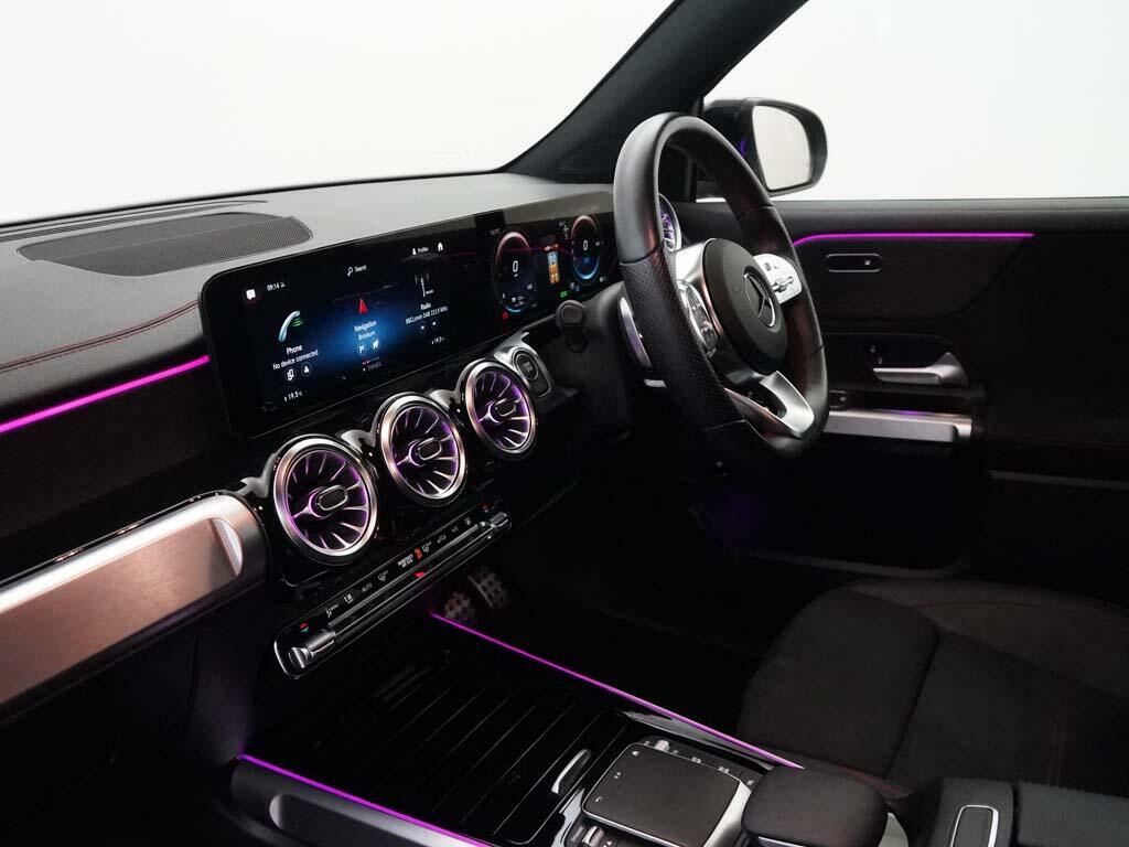 Mercedes-Benz EQB Eqb 350 4Matic Amg Line Black #3
