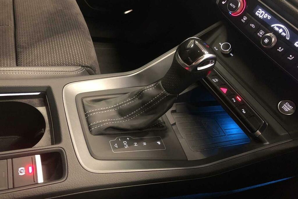 Audi Q3 Q3 S Line 35 Tfsi S-a White #40