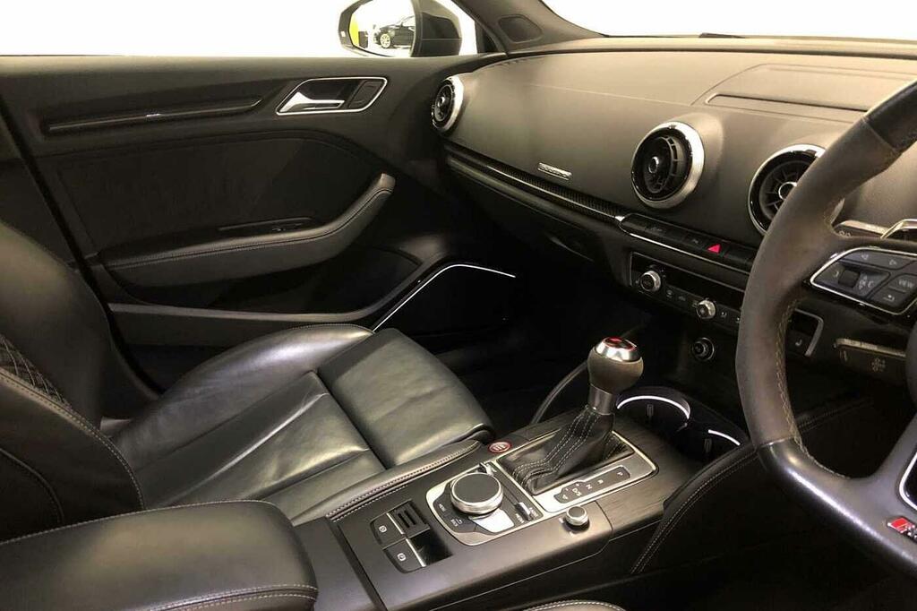 Audi RS3 Rs 3 Sportback Tfsi Quattro S-a Black #8
