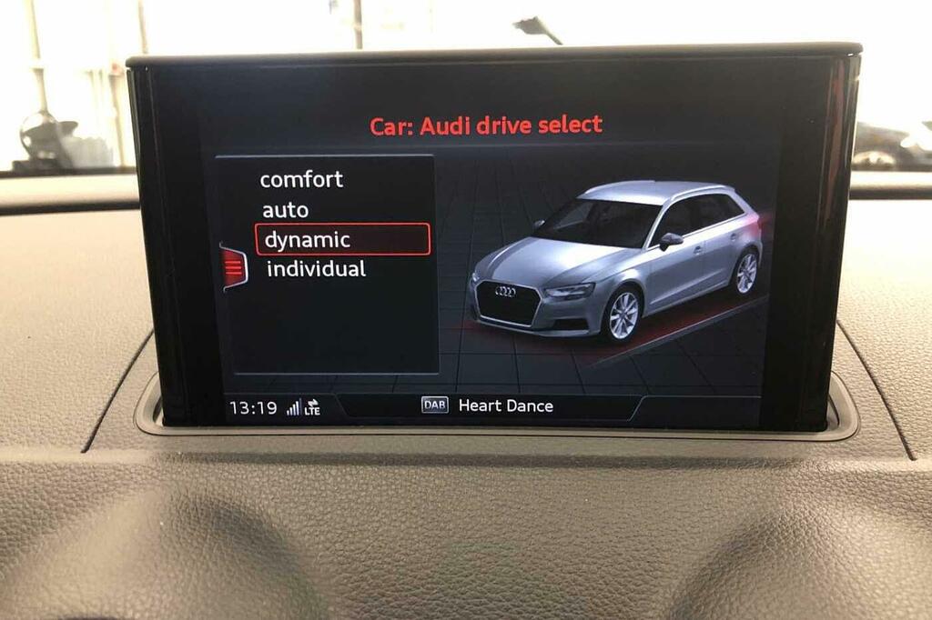 Audi RS3 Rs 3 Sportback Tfsi Quattro S-a Black #36