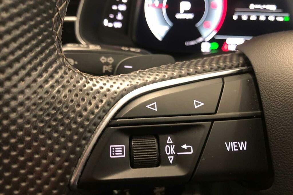 Audi Q8 Competition 60 Tfsi E Quattro 462 Ps Tiptronic White #30