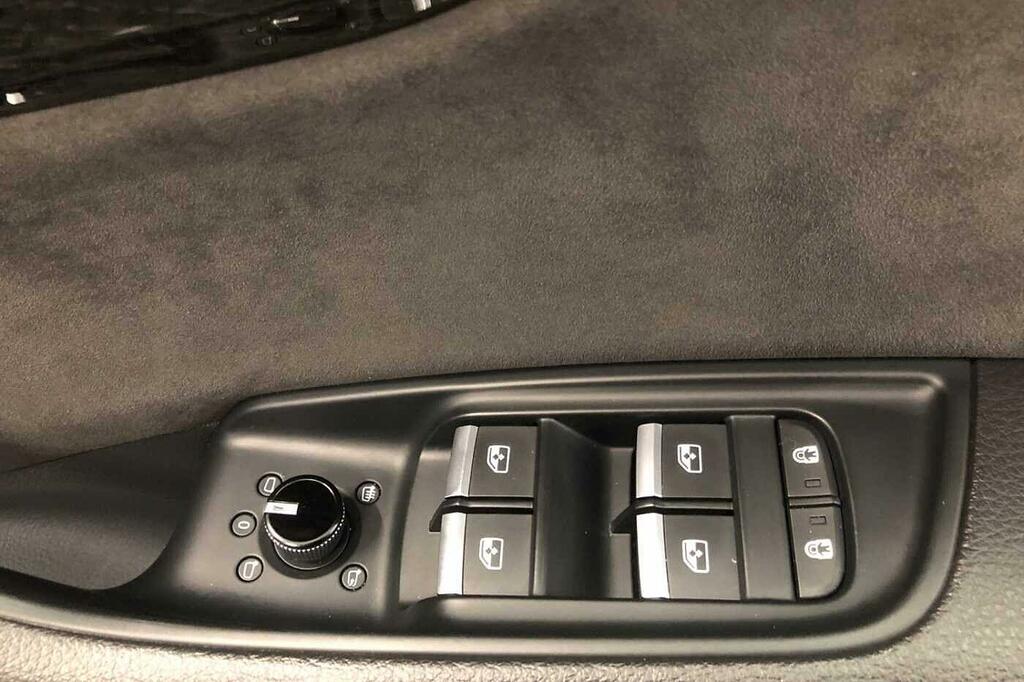Audi Q8 Competition 60 Tfsi E Quattro 462 Ps Tiptronic White #26