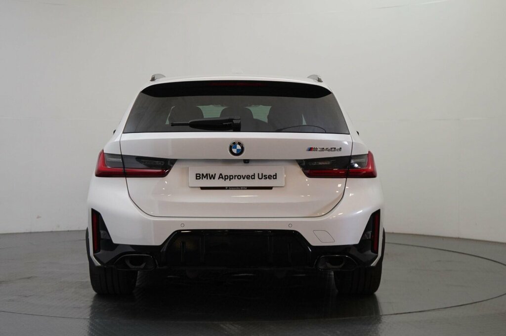 BMW 3 Series 3.0 M340d Mht Touring Hybrid Xdriv White #5