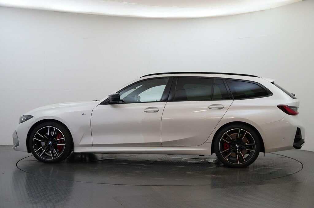 BMW 3 Series 3.0 M340d Mht Touring Hybrid Xdriv White #4