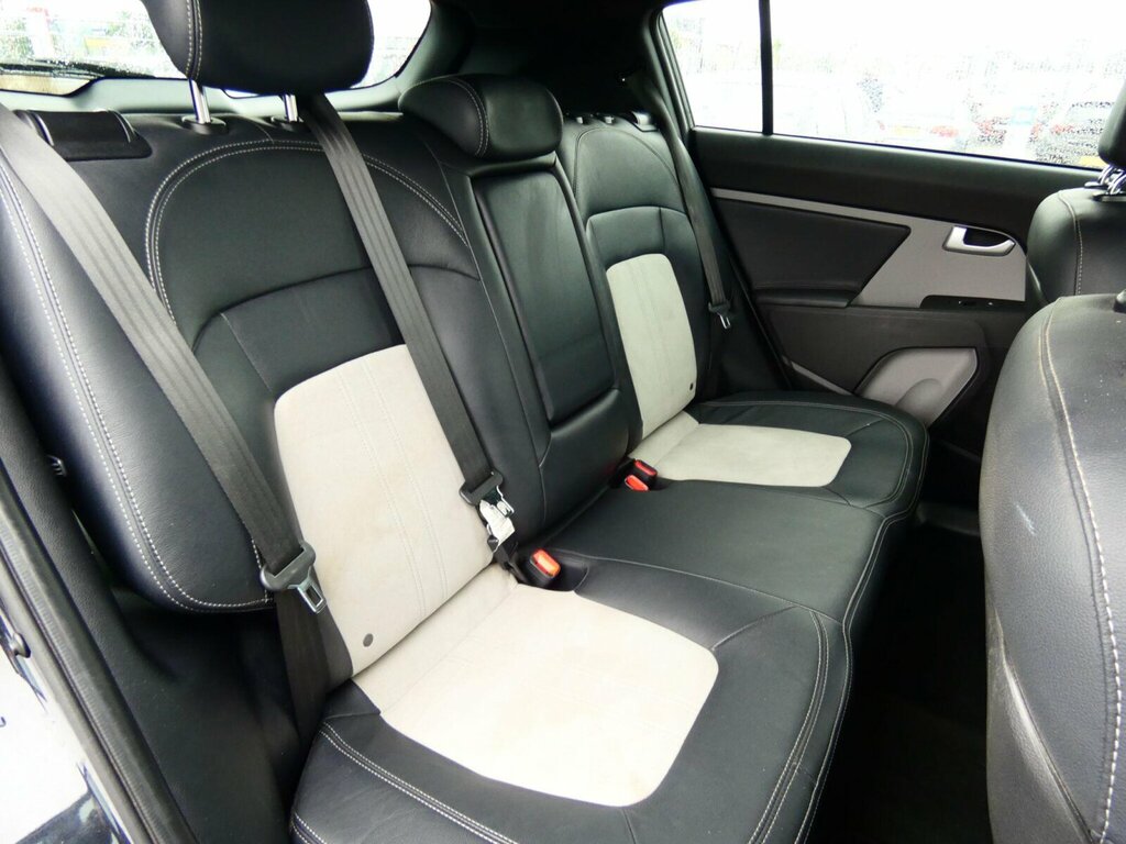 Kia Sportage Crdi 2 Isg White #18