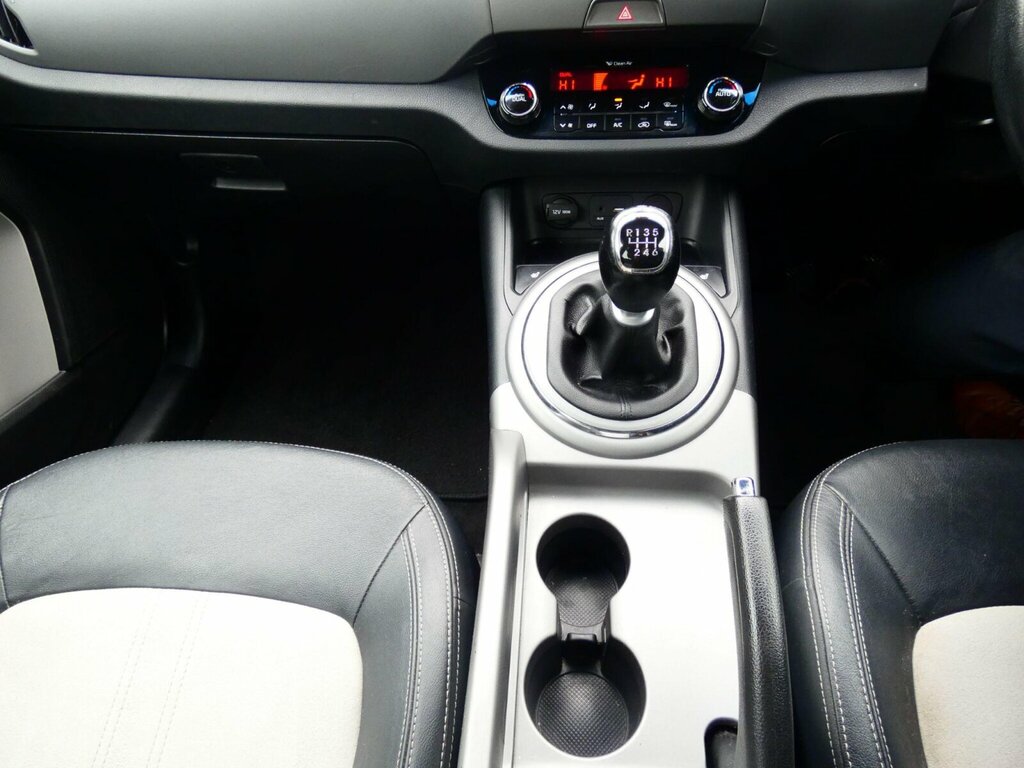 Kia Sportage Crdi 2 Isg White #14
