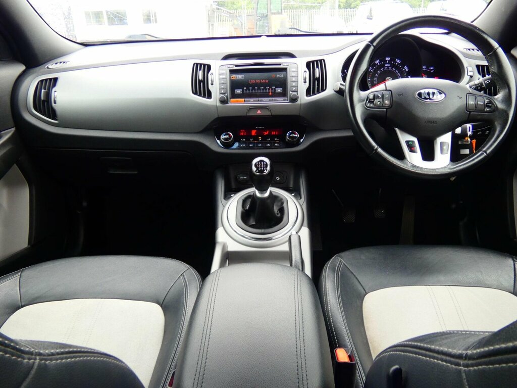 Kia Sportage Crdi 2 Isg White #3