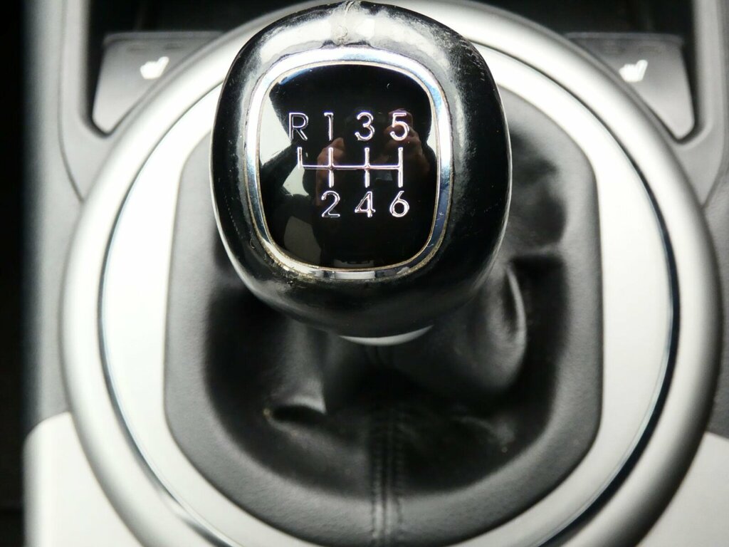 Kia Sportage Crdi 2 Isg White #13