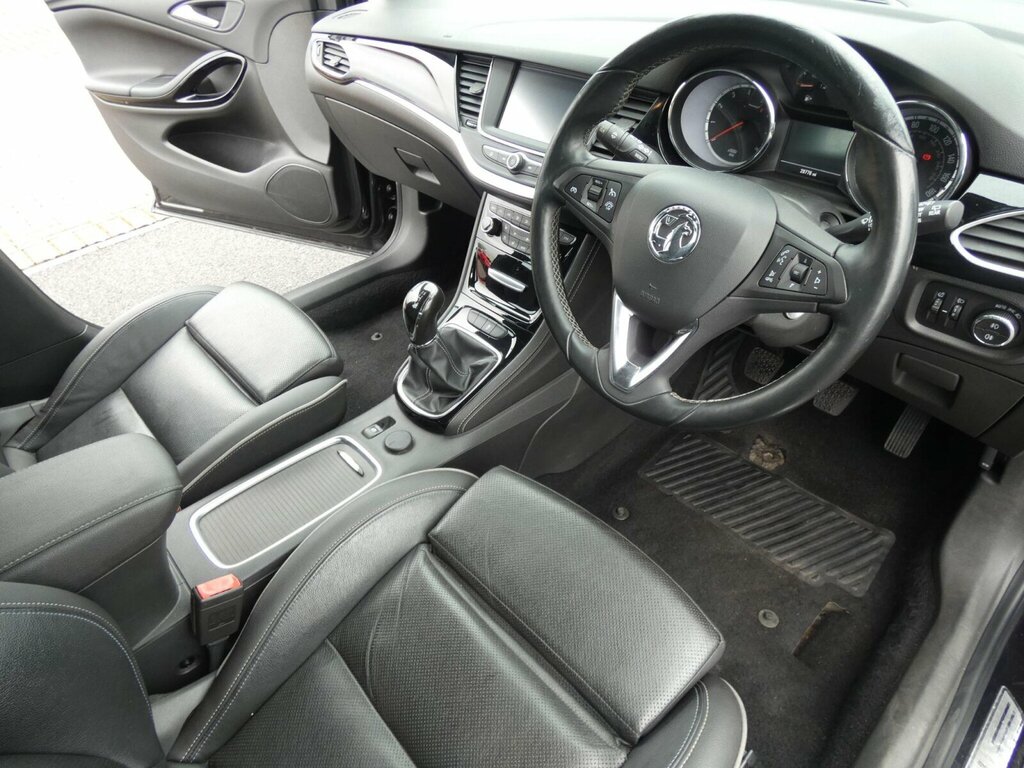 Vauxhall Astra 1.6T 16V 200 Elite Nav Silver #13