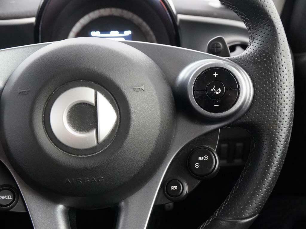 Smart Fortwo Coupe 0.9L Prime Orange #26