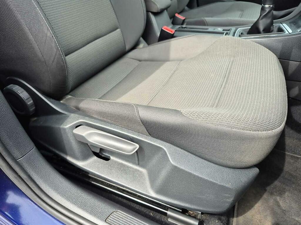 Volkswagen Golf Golf R Tsi 4Motion White #17