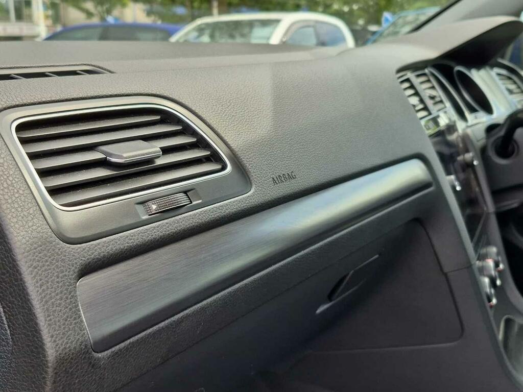 Volkswagen Golf Golf R Tsi 4Motion White #57