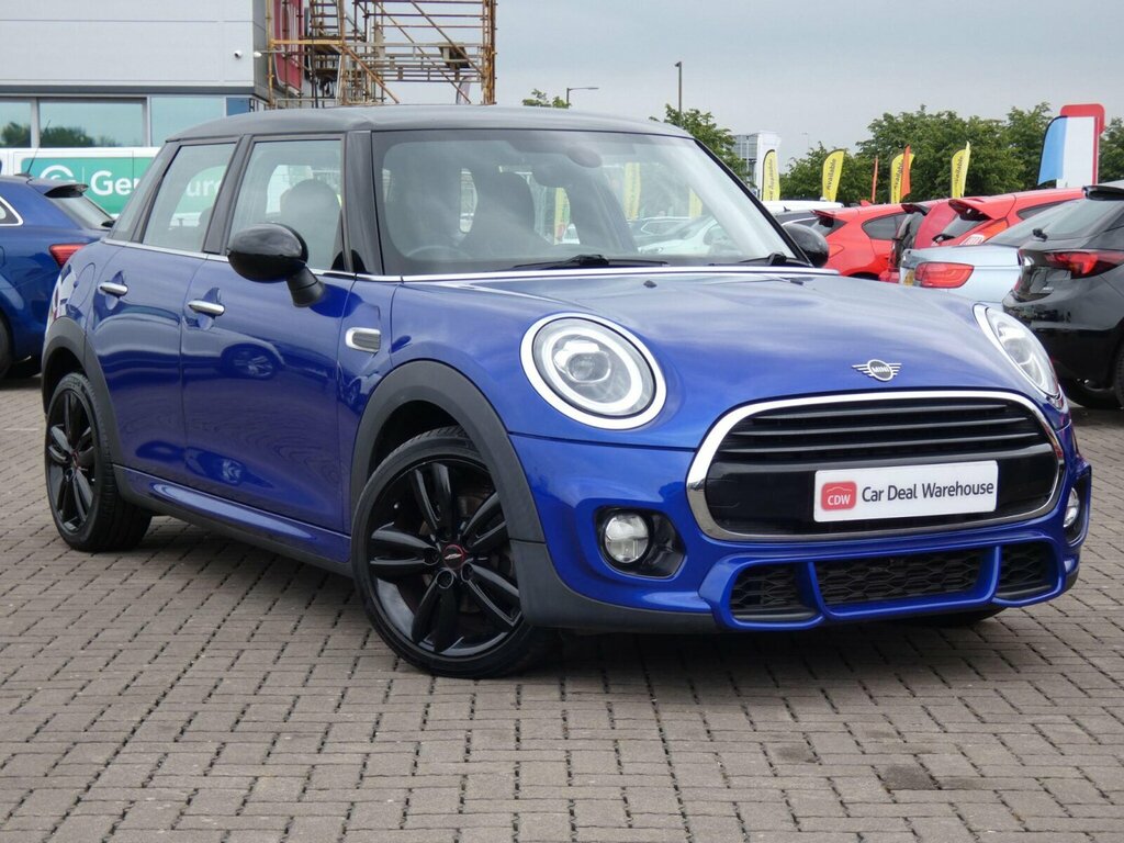 Mini Hatch Cooper 1.5 Steptronic Euro 6 Ss 136 Grey #1