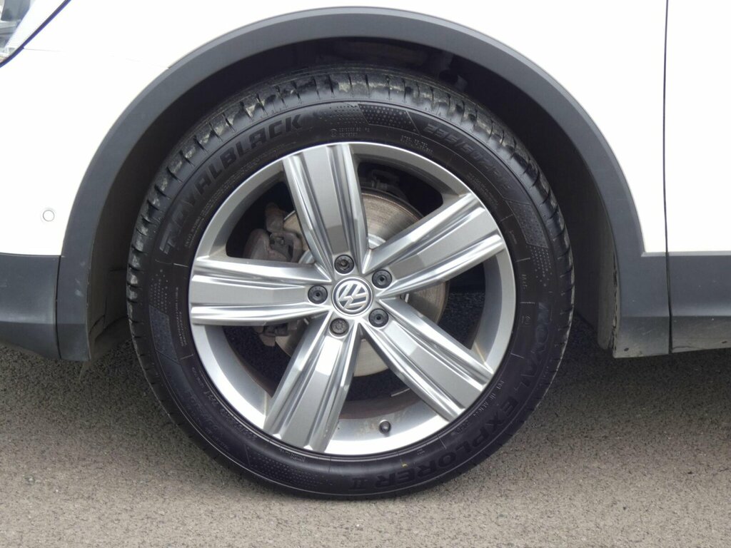 Volkswagen Tiguan Match Grey #10