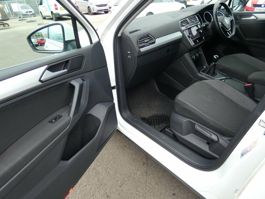 Volkswagen Tiguan Match Grey #15