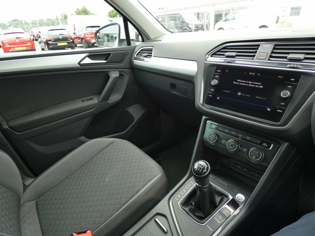 Volkswagen Tiguan Match Grey #31