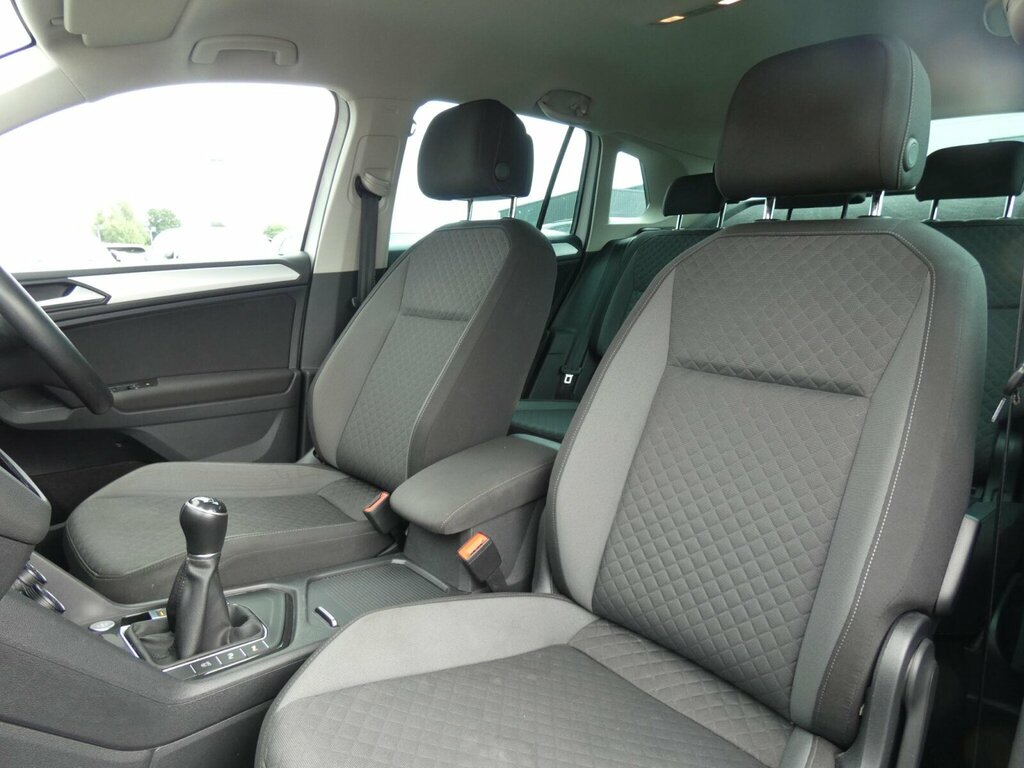 Volkswagen Tiguan Match Grey #16