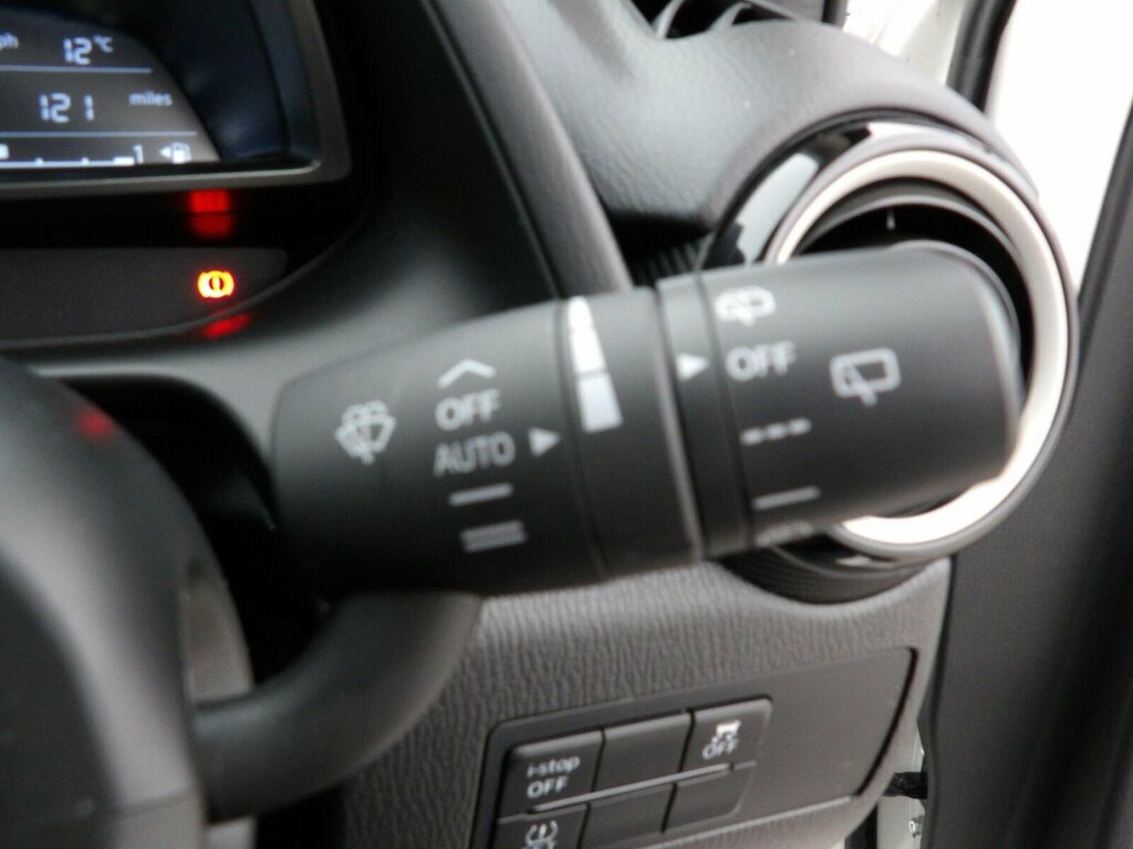Mazda 2 1.5 E-skyactiv G Mhev Homura Euro 6 Ss Red #24