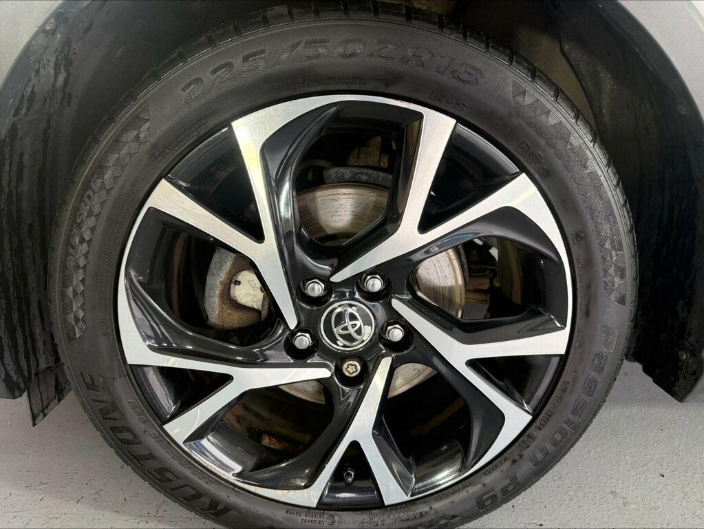 Toyota C-Hr Excel Silver #12