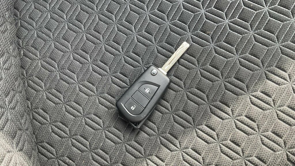 Toyota Aygo X Edge White #28