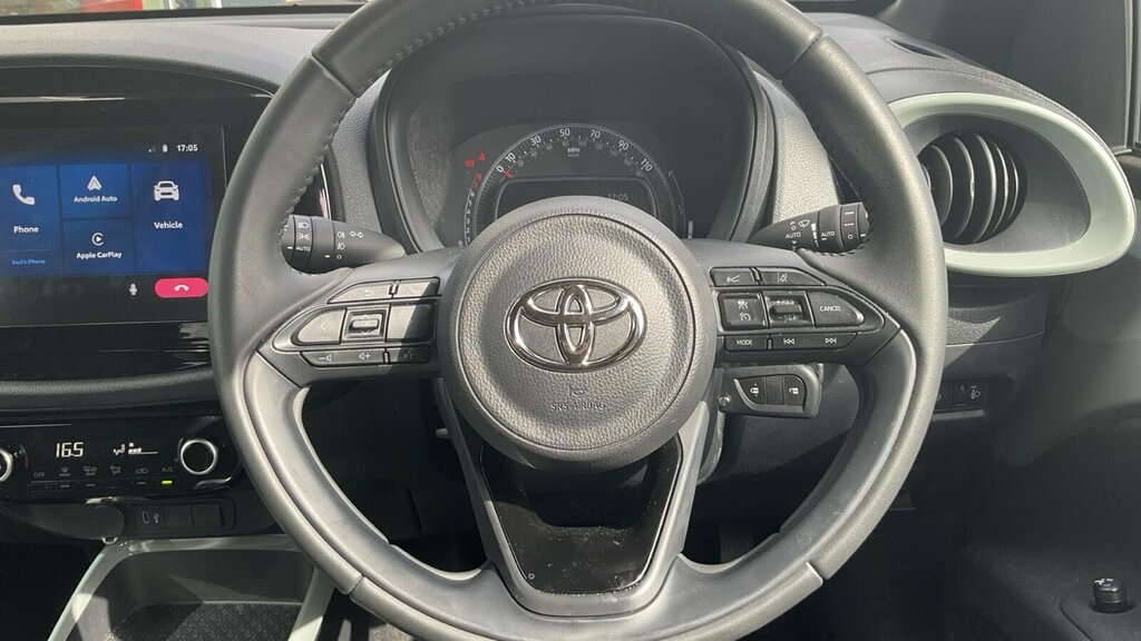 Toyota Aygo X Edge White #10