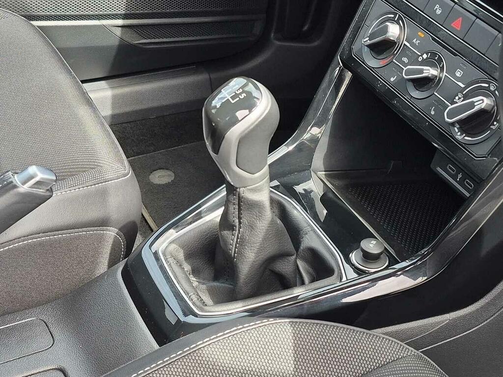 Volkswagen T-Cross Active Grey #8