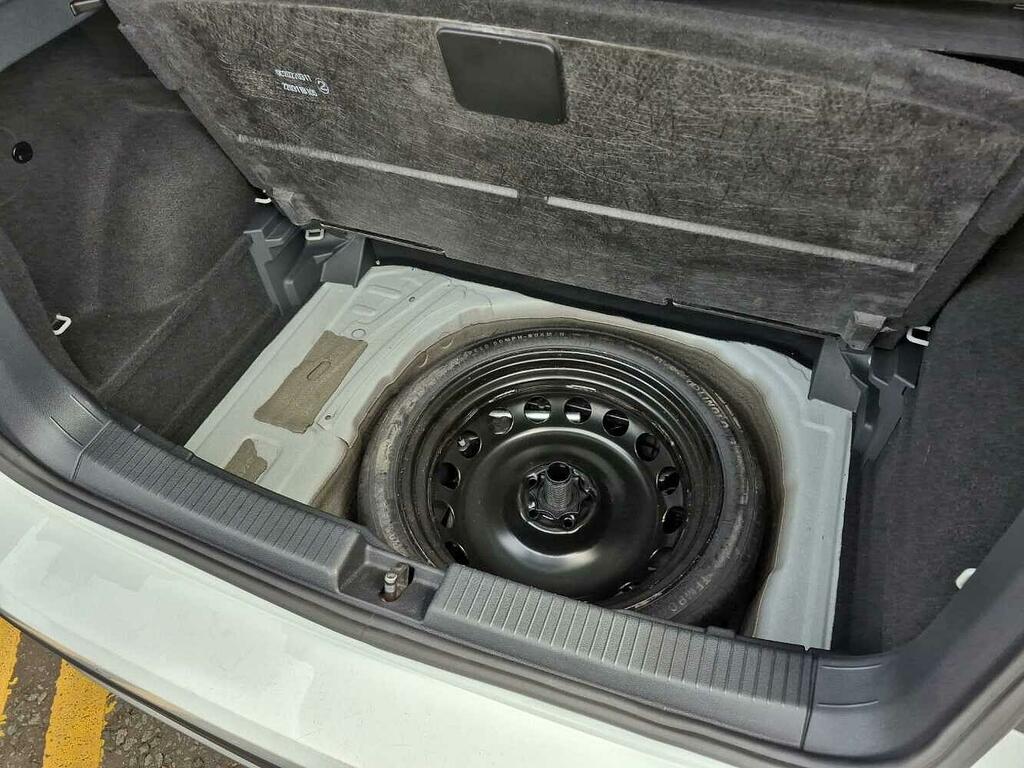 Volkswagen T-Cross Active Grey #42