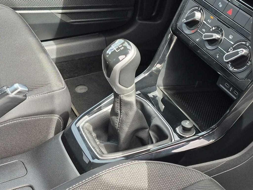 Volkswagen T-Cross Active Grey #56