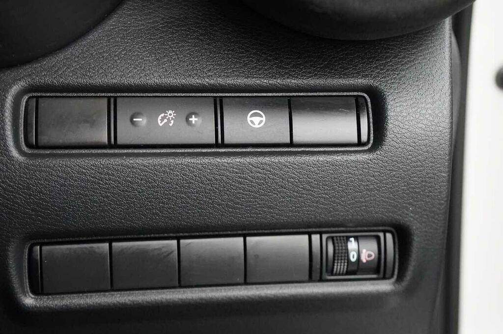 Nissan Juke 1.0 Dig-t Tekna Suv #34