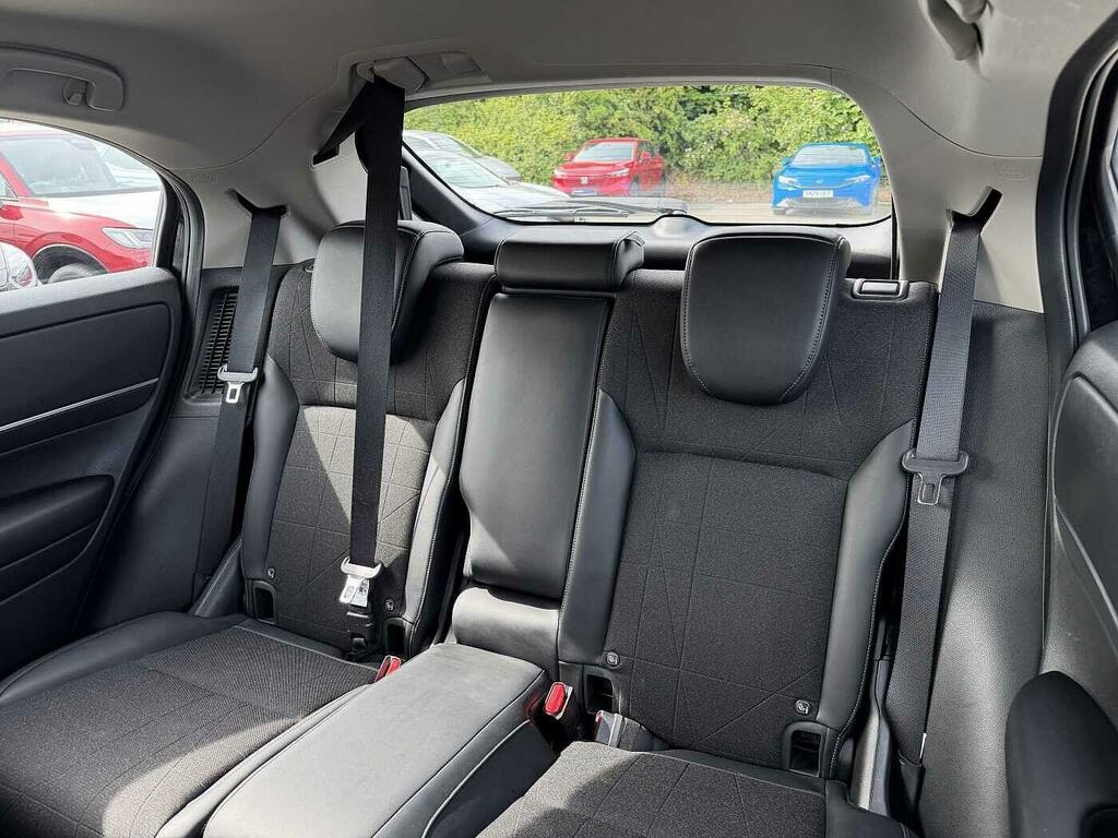 Honda Hr-V 1.5 Ehev Elegance Cvt White #8