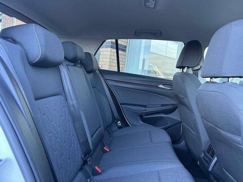 Volkswagen Golf 1.5 Tsi 150 Black Edition Grey #9