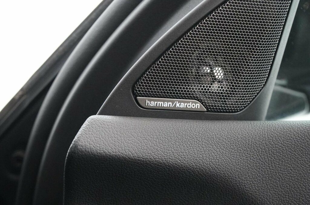 BMW 1 Series M135i U10002012 Ulez Blue #19