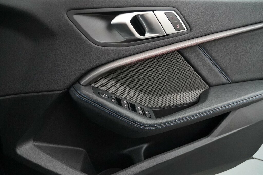 BMW 1 Series M135i U10002012 Ulez Blue #20