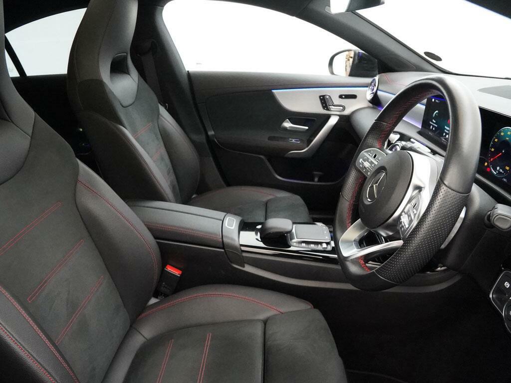Mercedes-Benz CLA Class 220D Amg Line Executive Tip White #17
