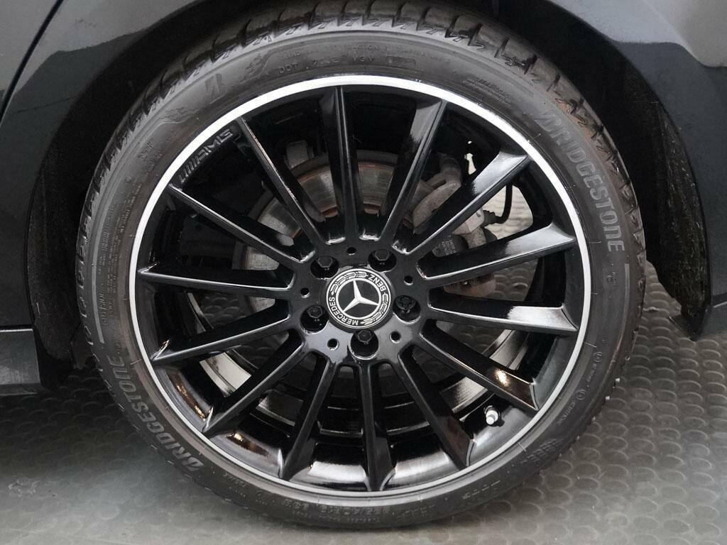 Mercedes-Benz CLA Class 220D Amg Line Executive Tip White #6