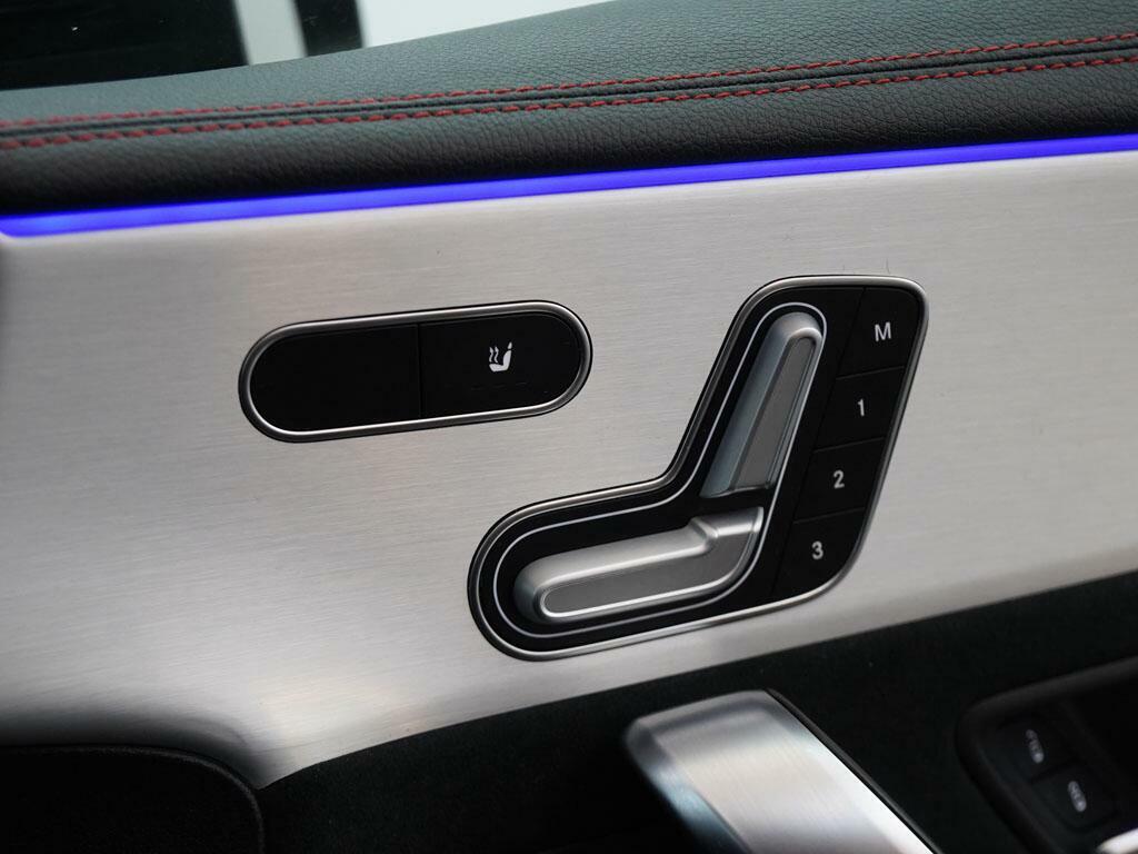 Mercedes-Benz CLA Class 220D Amg Line Executive Tip White #32