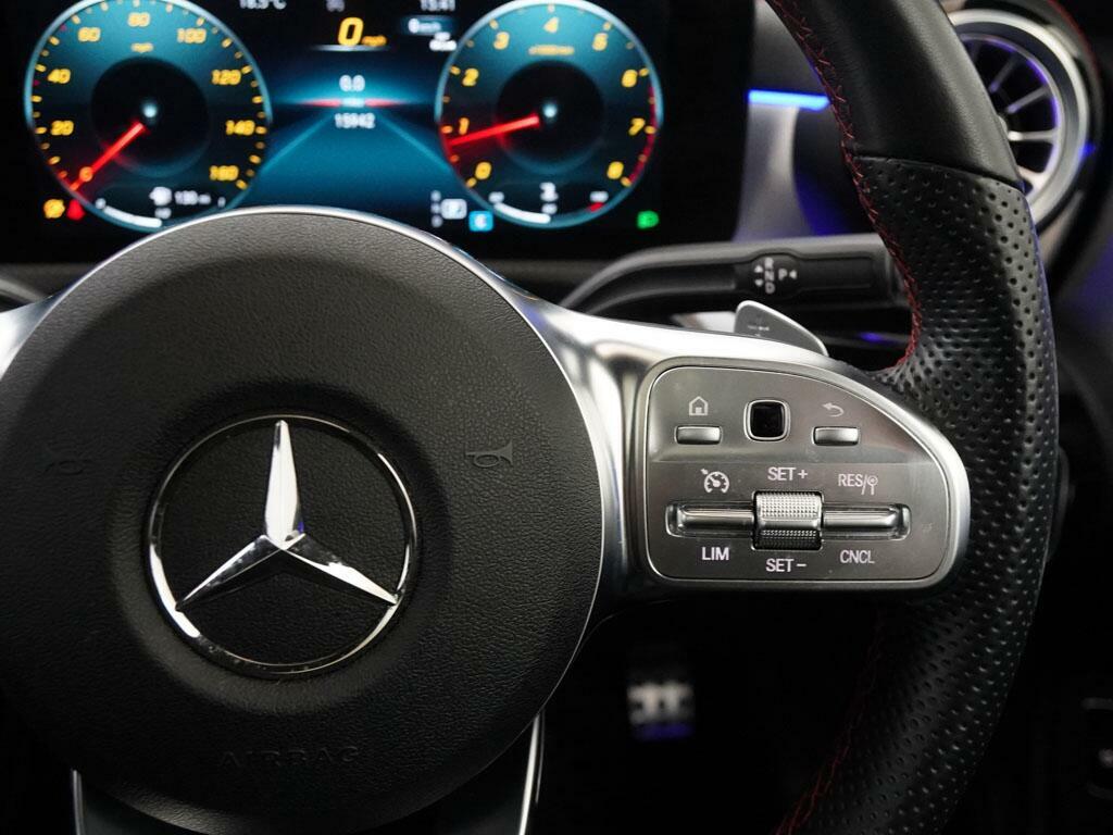 Mercedes-Benz CLA Class 220D Amg Line Executive Tip White #28
