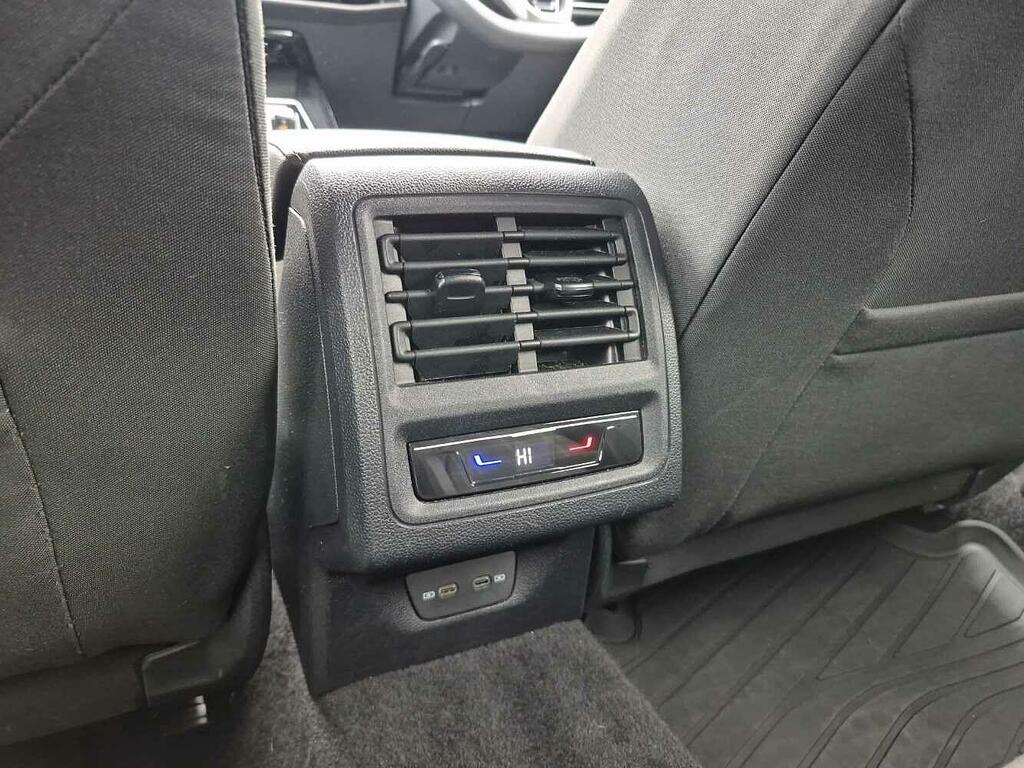 Volkswagen Golf 2.0 Tsi Gti Dsg Black #38