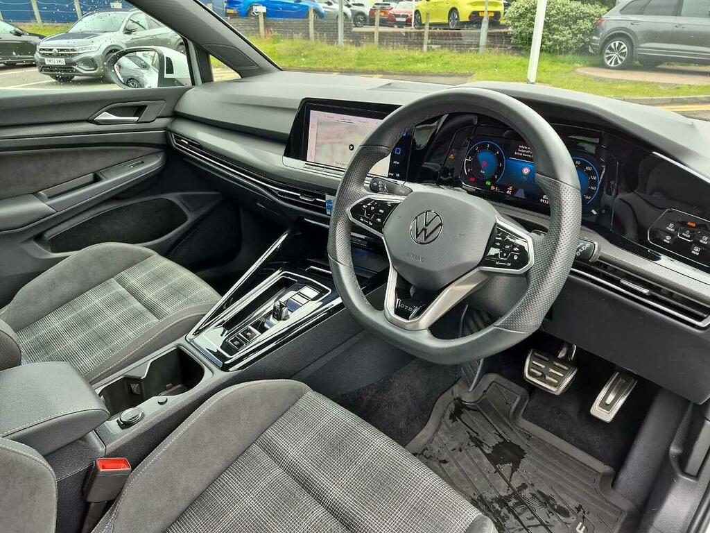 Volkswagen Golf Gtd 2.0 Tdi 200Ps 7-Speed Dsg White #6