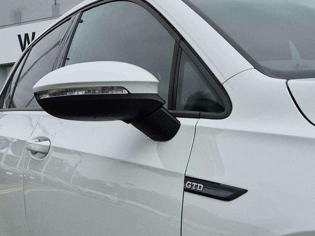 Volkswagen Golf 2.0 Tsi Gti Dsg Black #14