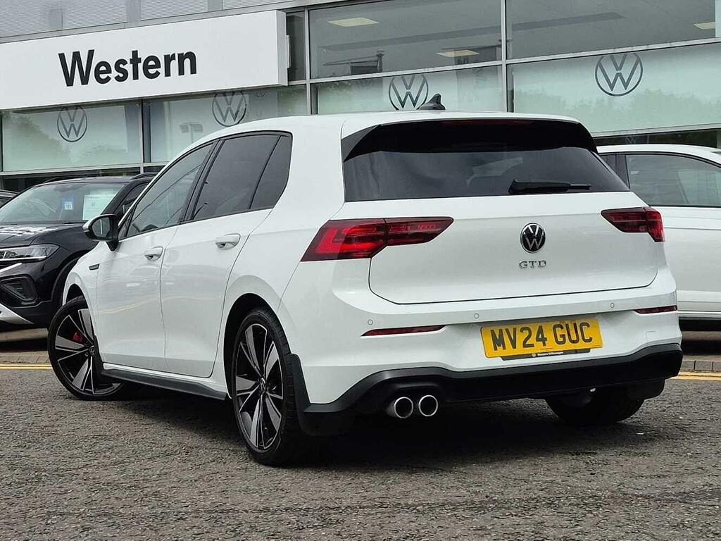 Volkswagen Golf Gtd 2.0 Tdi 200Ps 7-Speed Dsg White #3