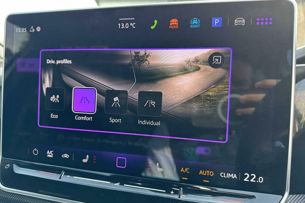 Volkswagen Golf 1.5 Tsi 204 Style Ehybrid Dsg Blue #31