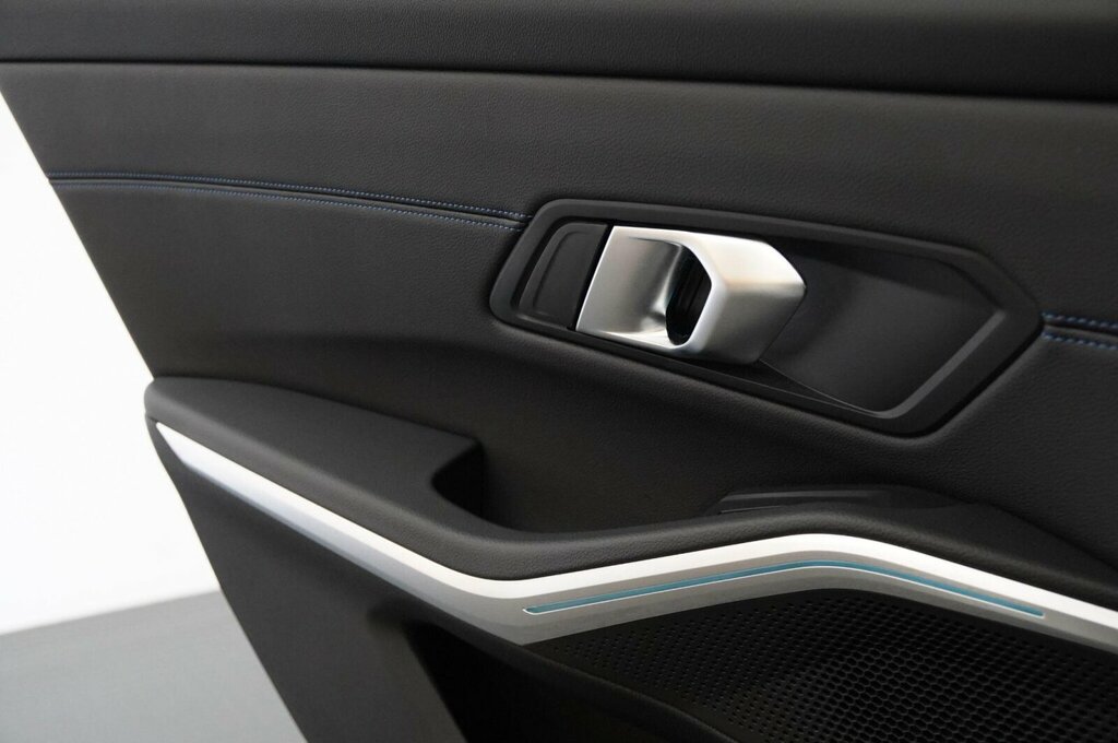 BMW 3 Series 320I M Sport Step Blue #21