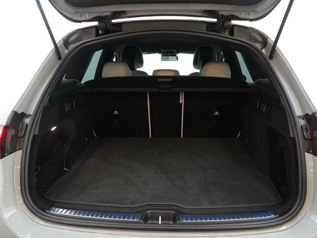 Mercedes-Benz GLC Class Urban Edition Black #9