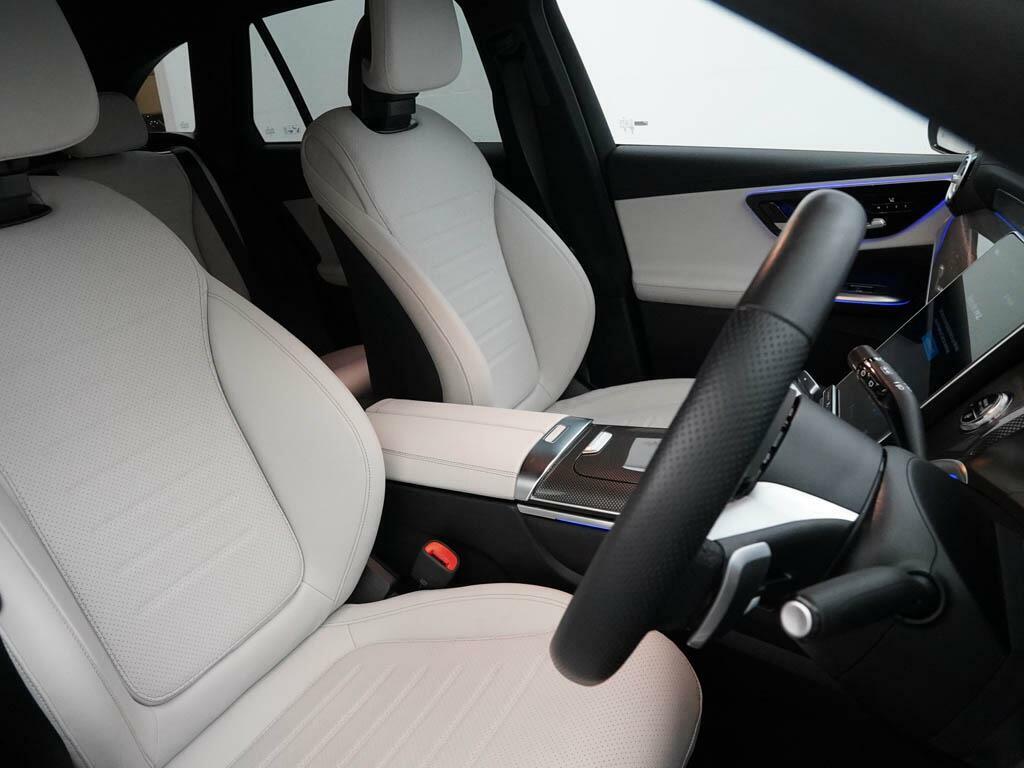 Mercedes-Benz GLC Class Urban Edition Black #19