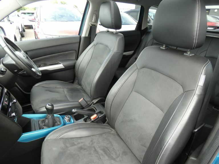 Suzuki Vitara 1.6 Sz5 Suv Silver #8